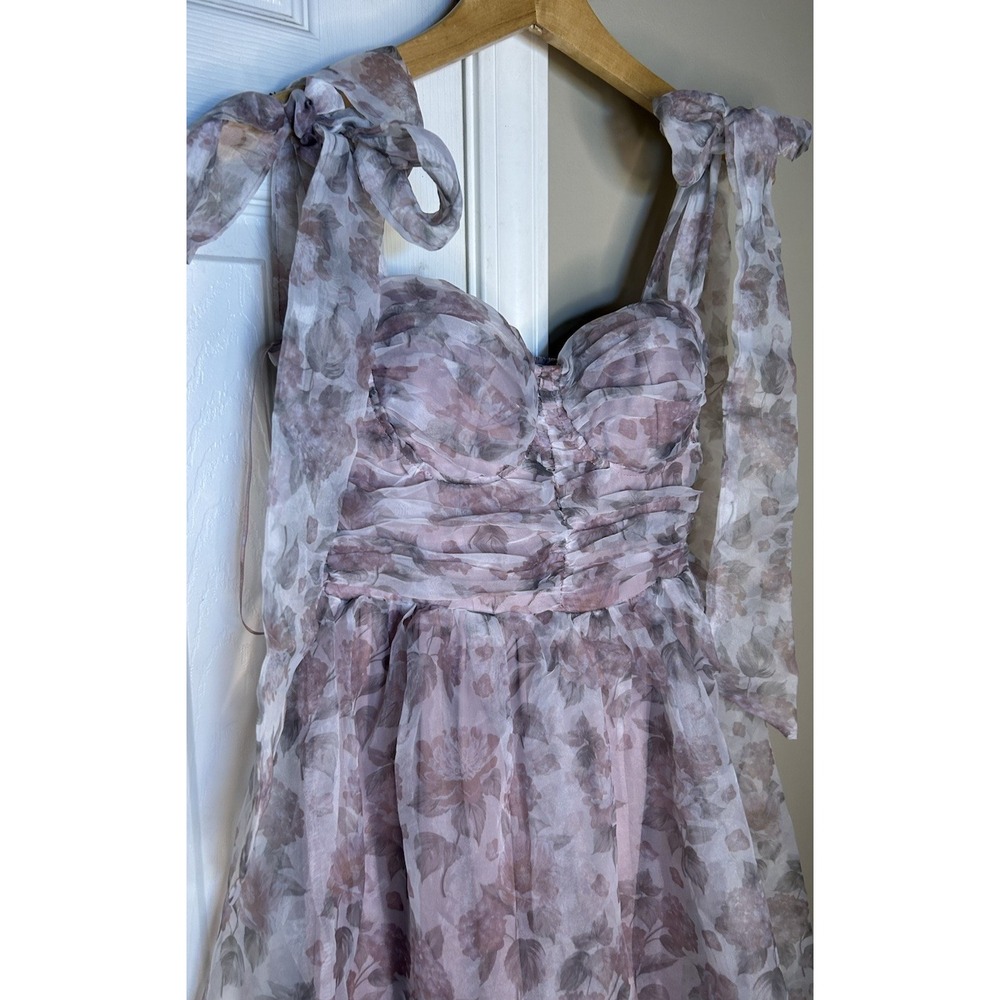 $139 Petal and Pup Women's Floret Midi Dress Medium - Picture 2 of 11